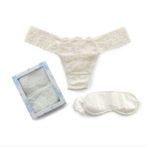 Hanky Panky Julia Low Rise Diamond Thong & Eye Mask Boxed Set NEW